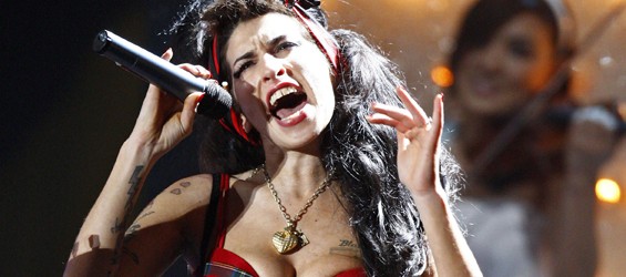 Amy Winehouse: distrutti i brani del terzo album di inediti