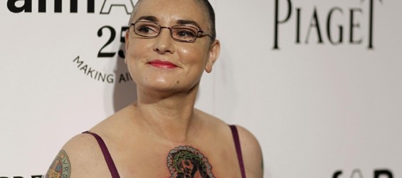 Sinead O’Connor si propone per un servizio su Playboy