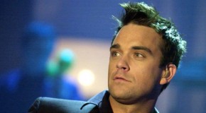 Robbie Williams organizza Soccer Aid