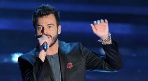 Francesco Renga, video ufficiale di “Senza sorridere”