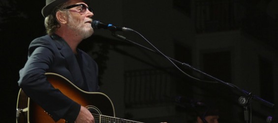 De Gregori è “Sulla strada”