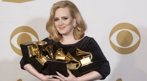 Adele: venerdì il singolo per James Bond