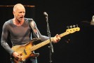 Sting “riapre” il Bataclan di Parigi a un anno dalla tragedia