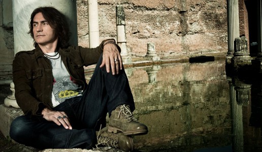 #htmlcaption_6591 Ligabue: “Sopravvissuti e sopravviventi” live per i 20 anni