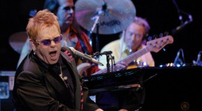 Elton John: “Mi ritiro… anzi no”