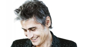 Ligabue: il titolo ufficiale del disco è “Mondovisione”