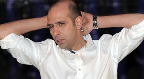 Checco Zalone e i Mondiali: ascolta “Tapinho”