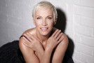 Annie Lennox: ecco il video ufficiale di “I Put a Spell On You”