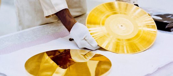 La bizzarra storia del disco d’oro della NASA, spedito nello spazio