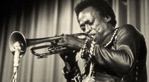 Il gigante Miles Davis presto nei negozi con le ristampe dei suoi 10 album su Prestige