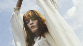 Florence + the Machine: un nuovo singolo e la benedizione degli Stones