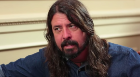 A Dave Grohl non puoi dire no… anche se sei David Bowie