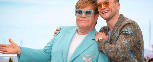 Elton John brilla sulla Croisette… e nel nuovo brano