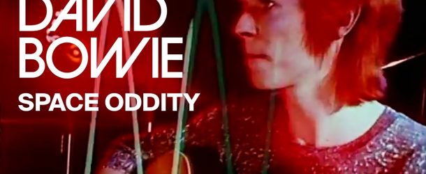 Bowie rivive nel nuovo video di “Space Oddity”