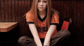 Avril Lavigne: l’esordio sul palco del Festivalbar