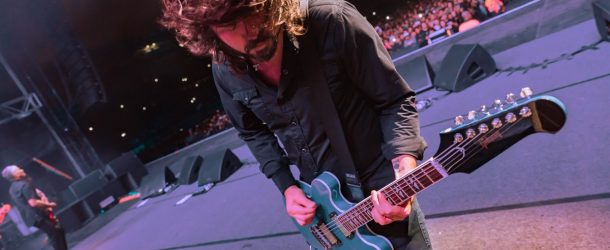 I Foo Fighters sulle orme dei tour in van
